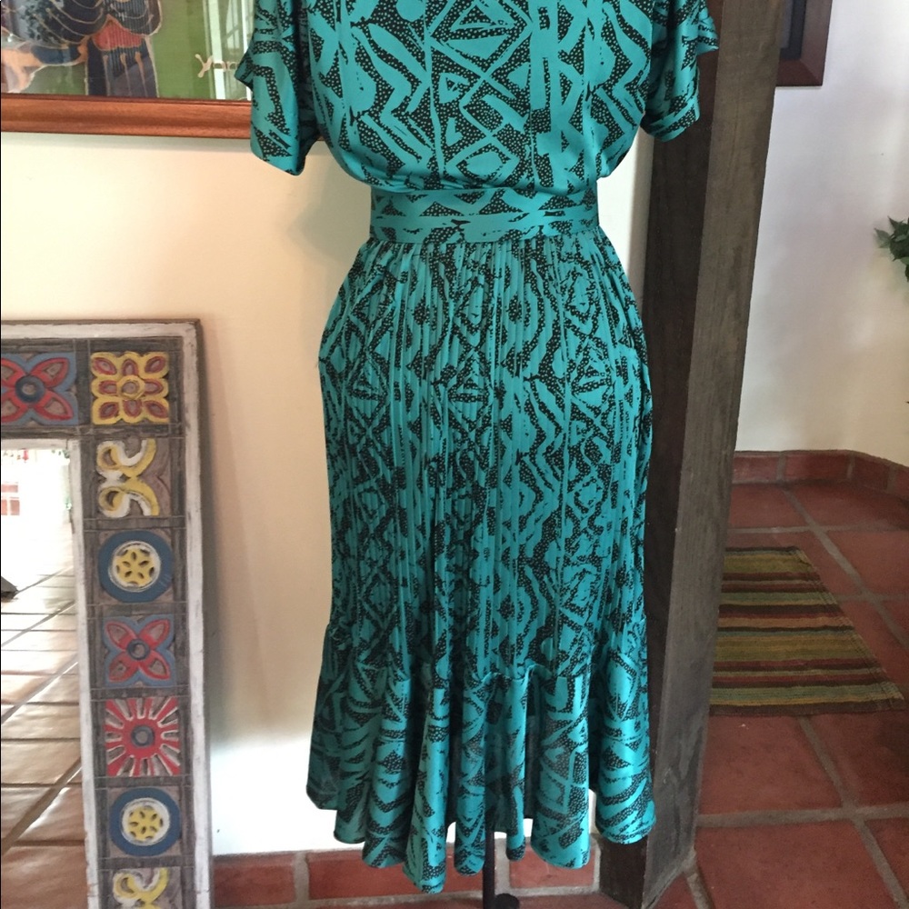 Vintage Joni Blair of California Dress w/ Belt - Picture 5 of 11